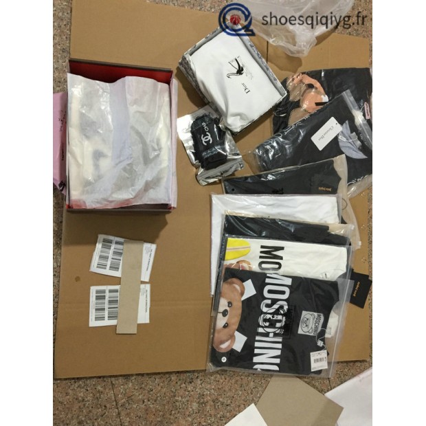 9188.x.yupoo.com  Whatsapp +8618120605182 | qiqiyg.com official whatsapp