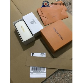 Prada Items | qiqiyg.com official whatsapp