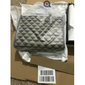 shunbu8888.x.yupoo.com | qiqiyg.com official whatsapp