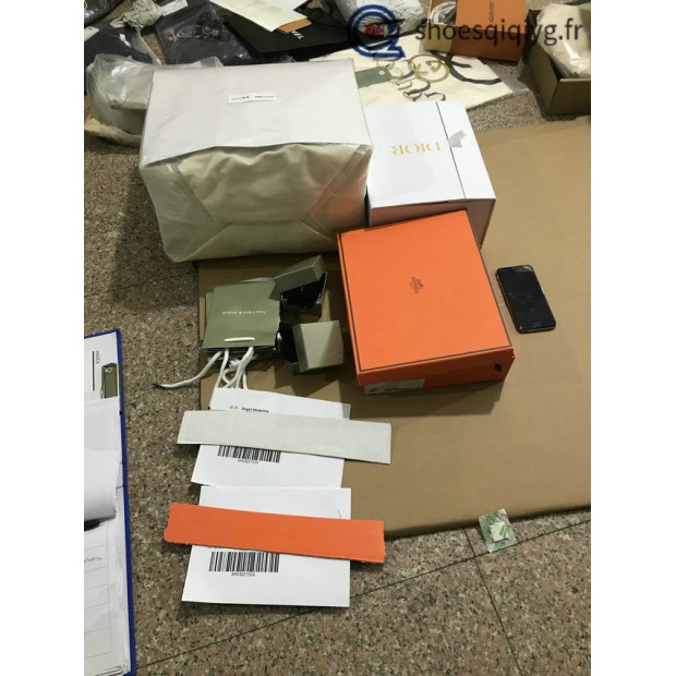 Versace Items | qiqiyg.com official whatsapp