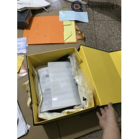 weinifuwu14.x.yupoo.com | qiqiyg.com official whatsapp