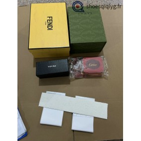 Yves SAINT LAURENT | qiqiyg.com official whatsapp